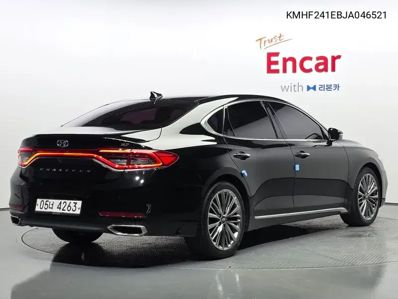 HYUNDAI N/A 2017, VIN KMHF241EBJA046521