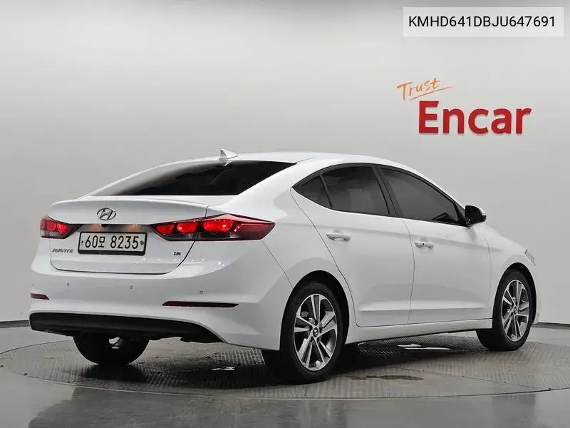 HYUNDAI N/A 2018, VIN KMHD641DBJU647691