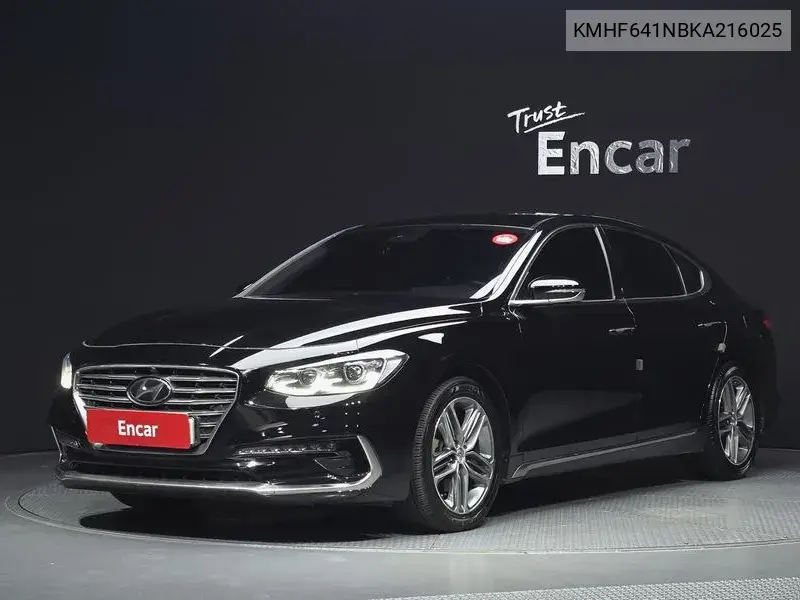HYUNDAI N/A 2018, VIN KMHF641NBKA216025