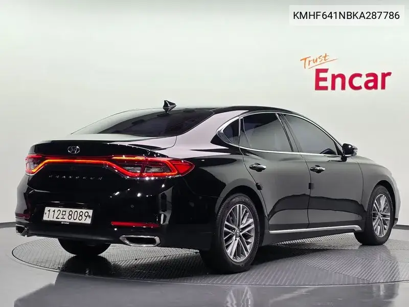 HYUNDAI N/A 2019, VIN KMHF641NBKA287786