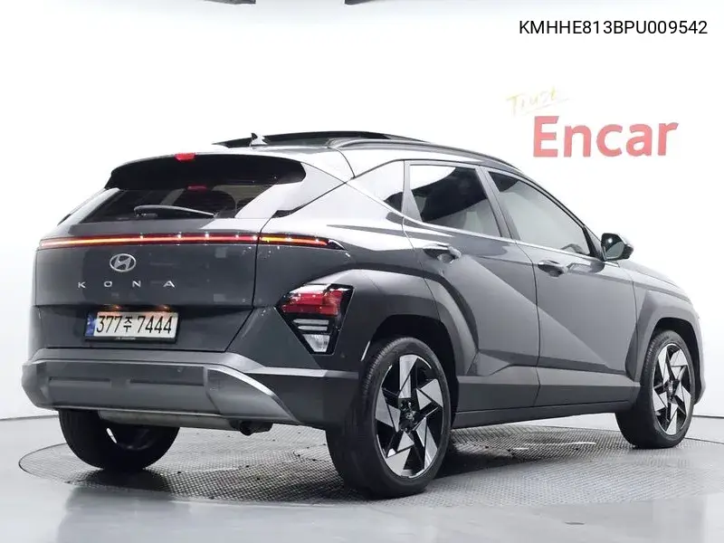 HYUNDAI N/A 2023, VIN KMHHE813BPU009542