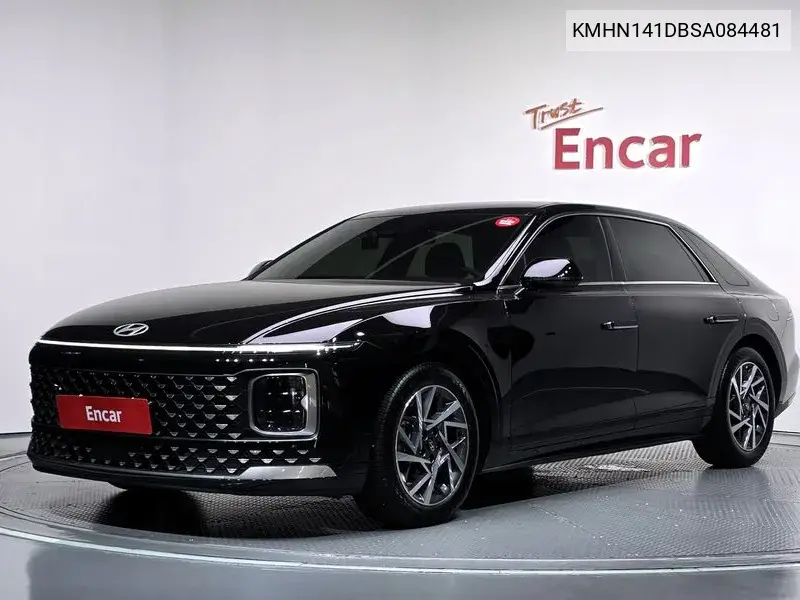 HYUNDAI N/A 2024, VIN KMHN141DBSA084481