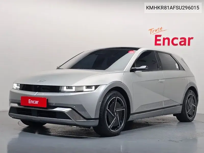 HYUNDAI N/A 2024, VIN KMHKR81AFSU296015