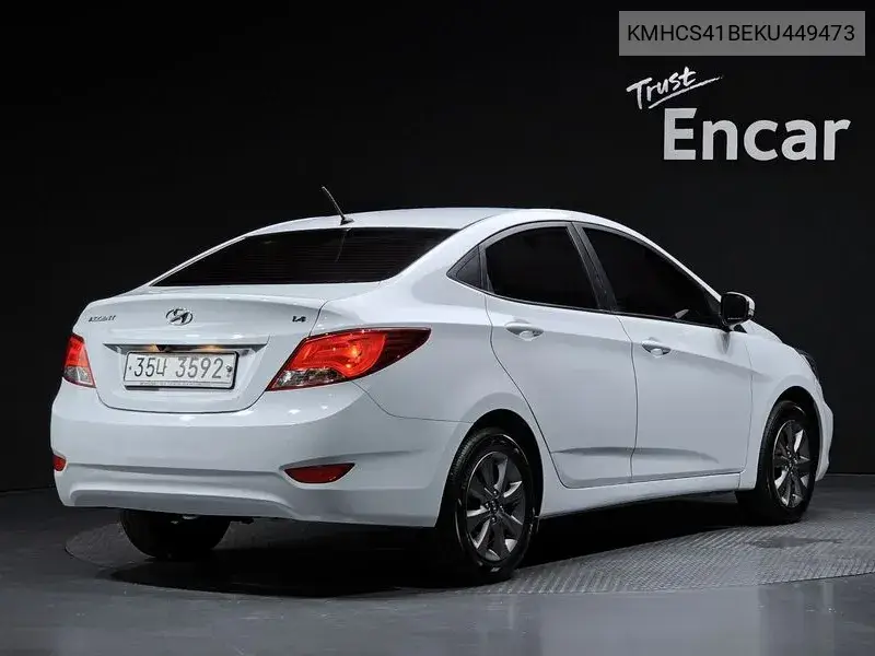 HYUNDAI ACCENT 2018, VIN KMHCS41BEKU449473