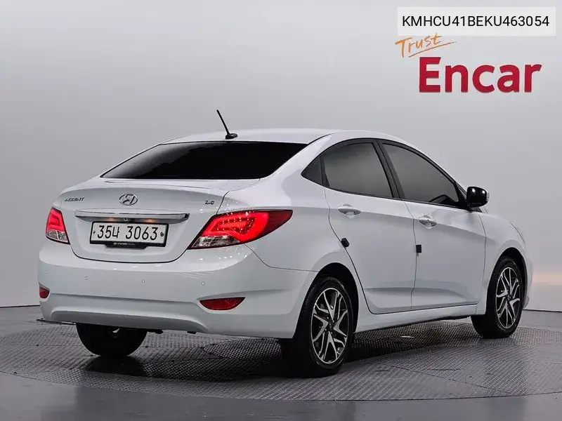 HYUNDAI ACCENT 2019, VIN KMHCU41BEKU463054