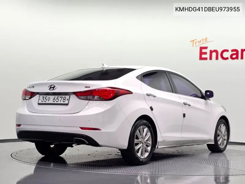 HYUNDAI ELANTRA 2013, VIN KMHDG41DBEU973955