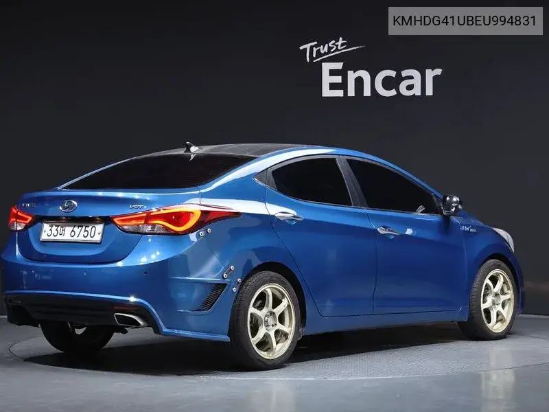 2013 HYUNDAI ELANTRA VIN KMHDG41UBEU994831 — фото 2
