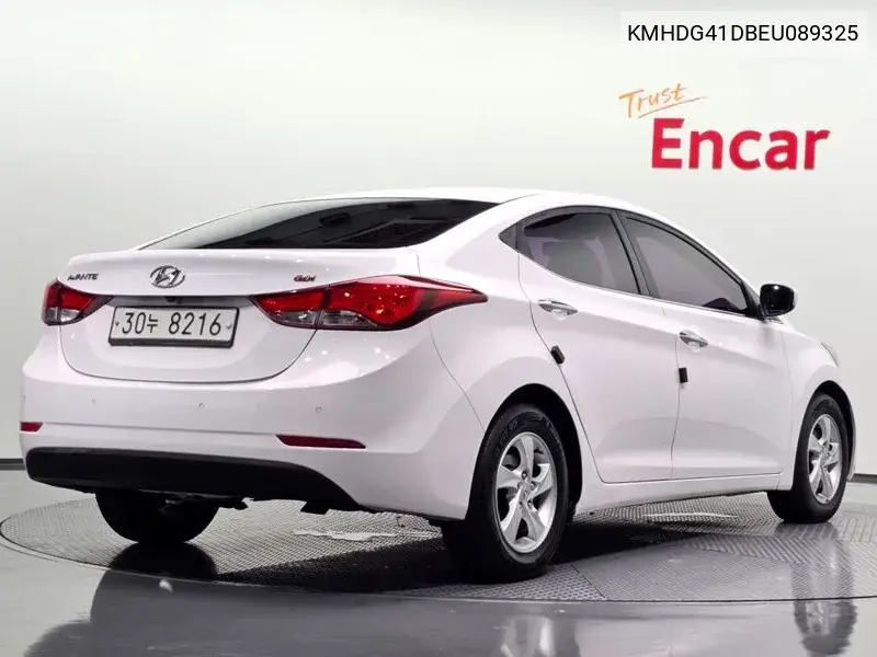 HYUNDAI ELANTRA 2014, VIN KMHDG41DBEU089325