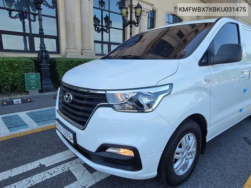 HYUNDAI GRAND STAREX URBAN 2018, VIN KMFWBX7KBKU031475