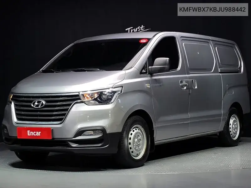 HYUNDAI GRAND STAREX URBAN 2018, VIN KMFWBX7KBJU988442