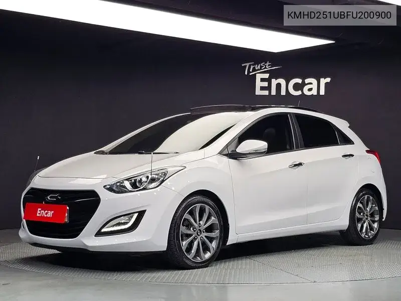 HYUNDAI I30 2014, VIN KMHD251UBFU200900