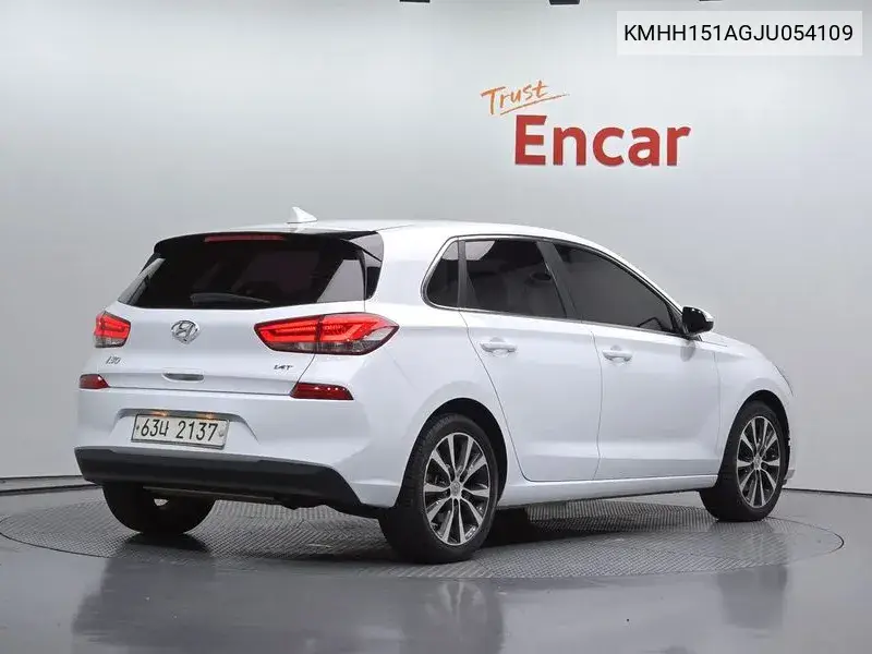 HYUNDAI I30 2018, VIN KMHH151AGJU054109