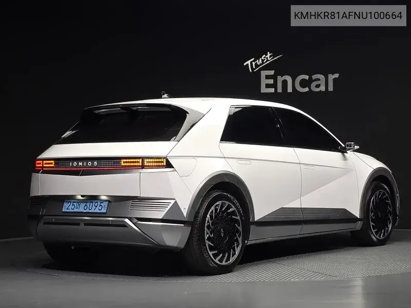 HYUNDAI IONIQ 5 2022, VIN KMHKR81AFNU100664