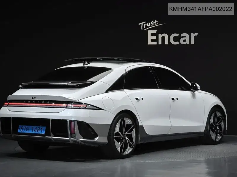 2022 HYUNDAI IONIQ 6 VIN KMHM341AFPA002022 — фото 2