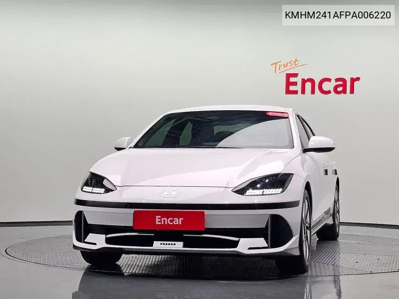 2022 HYUNDAI IONIQ 6 VIN KMHM241AFPA006220 — фото 2