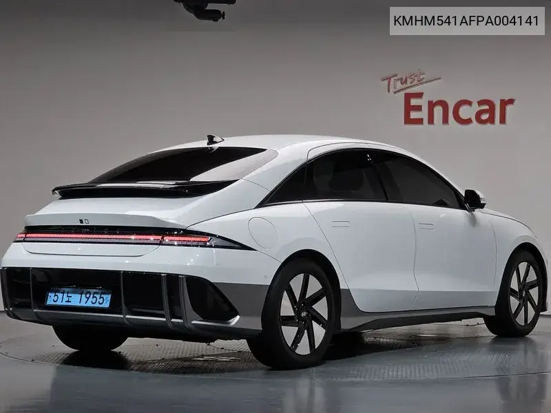 HYUNDAI IONIQ 6 2022, VIN KMHM541AFPA004141