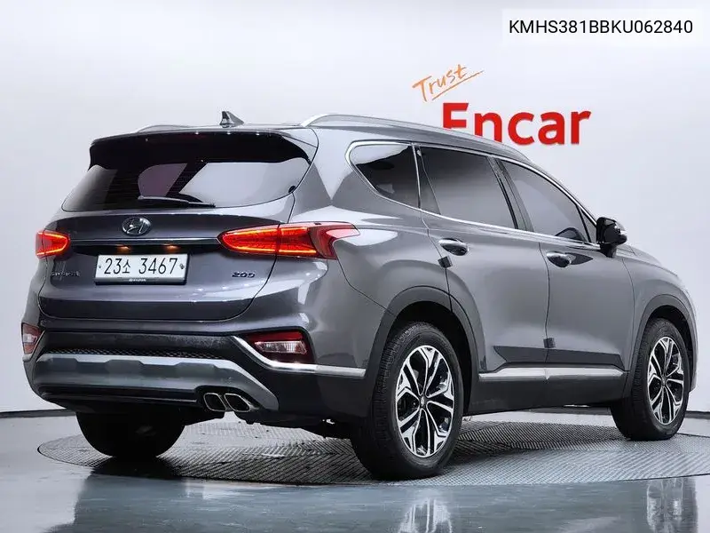 2018 HYUNDAI SANTA FE VIN KMHS381BBKU062840 — фото 2