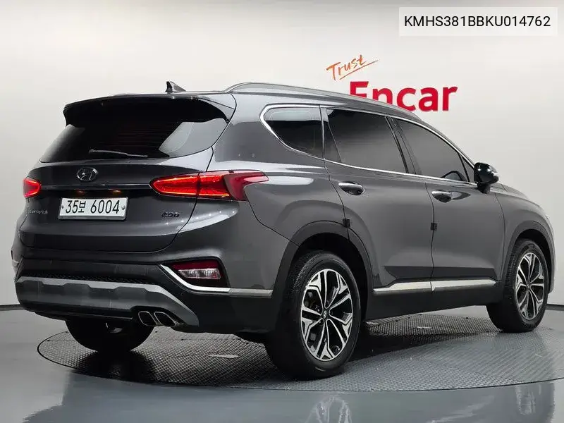 2018 HYUNDAI SANTA FE VIN KMHS381BBKU014762 — фото 2