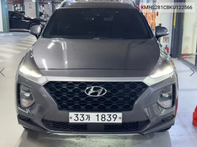 HYUNDAI SANTA FE 2018, VIN KMHS281CBKU122566
