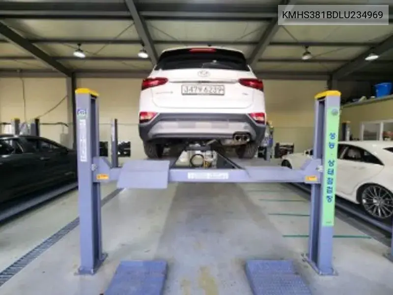 2019 HYUNDAI SANTA FE VIN KMHS381BDLU234969 — фото 2