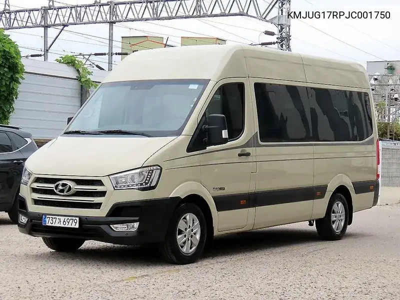 2018 HYUNDAI SOLATI VIN KMJUG17RPJC001750 — фото 2