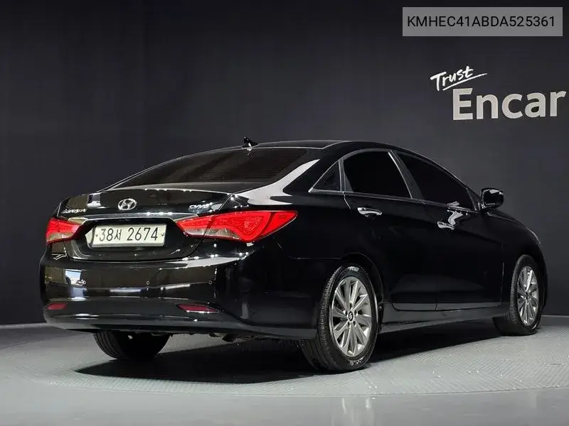 2013 HYUNDAI SONATA VIN KMHEC41ABDA525361 — фото 2