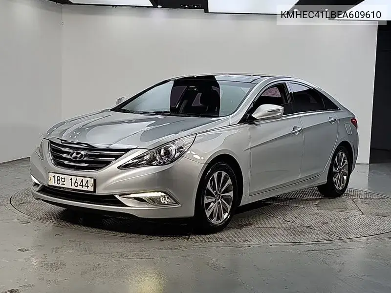 HYUNDAI SONATA 2013, VIN KMHEC41LBEA609610