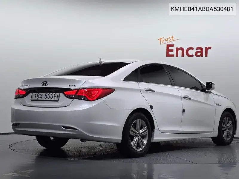 2013 HYUNDAI SONATA VIN KMHEB41ABDA530481 — фото 2