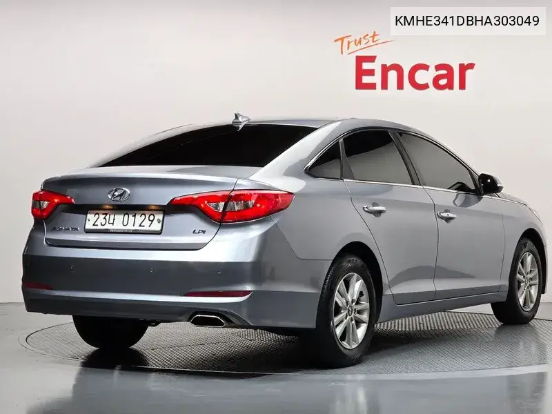 2016 HYUNDAI SONATA VIN KMHE341DBHA303049 — фото 2
