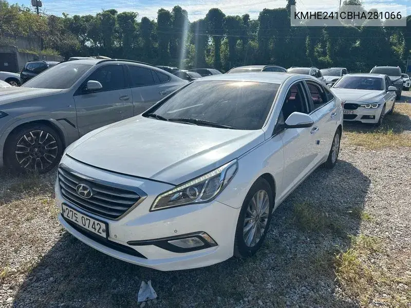 2016 HYUNDAI SONATA VIN KMHE241CBHA281066 — фото 2