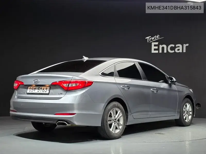 2017 HYUNDAI SONATA VIN KMHE341DBHA315843 — фото 2