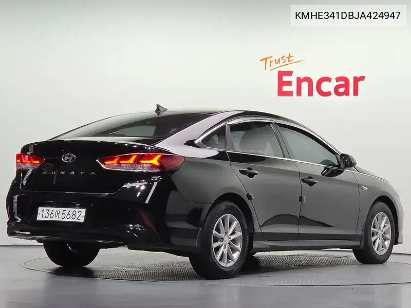 2017 HYUNDAI SONATA VIN KMHE341DBJA424947 — фото 2