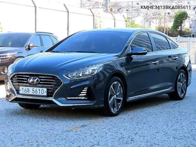 HYUNDAI SONATA 2018, VIN KMHE3413BKA085611