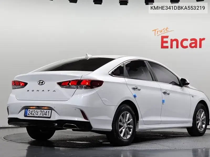 2019 HYUNDAI SONATA VIN KMHE341DBKA553219 — фото 2