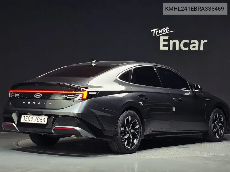 2023 HYUNDAI SONATA VIN KMHL241EBRA335469 — фото 2
