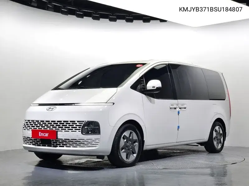 HYUNDAI STARIA 2024, VIN KMJYB371BSU184807