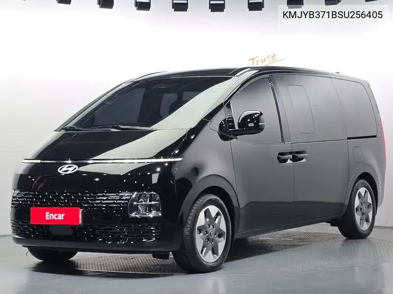 HYUNDAI STARIA 2025, VIN KMJYB371BSU256405