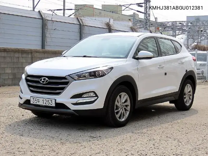 2015 HYUNDAI TUCSON VIN KMHJ381ABGU012381 — фото 2