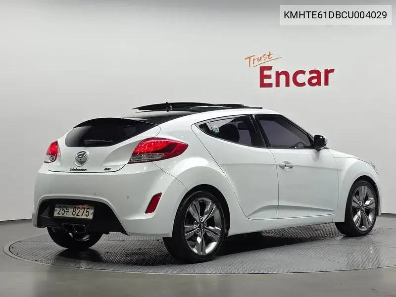 2011 HYUNDAI VELOSTER VIN KMHTE61DBCU004029 — фото 2