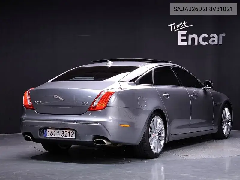 JAGUAR XJ 2015, VIN SAJAJ26D2F8V81021
