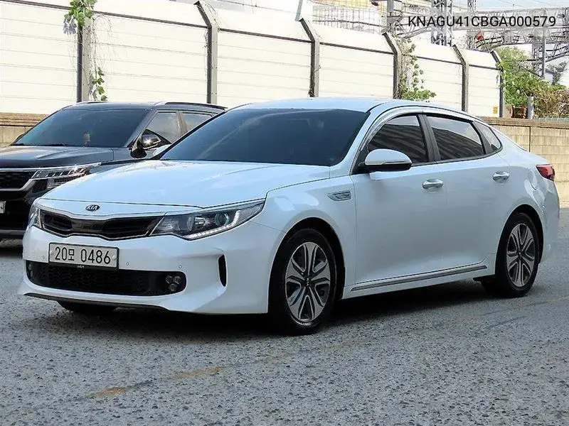 KIA OPTIMA 2016, VIN KNAGU41CBGA000579
