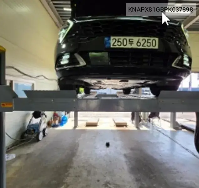 KIA N/A 2022, VIN KNAPX81GBPK037898