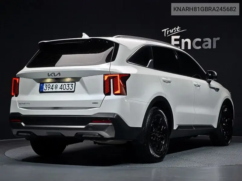 KIA N/A 2023, VIN KNARH81GBRA245682