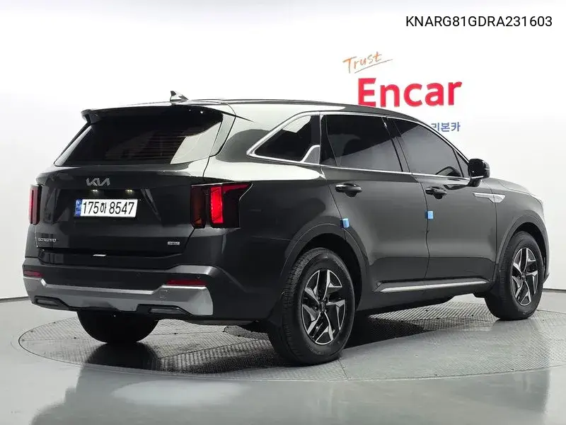 KIA N/A 2023, VIN KNARG81GDRA231603