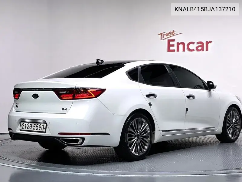 2018 KIA CADENZA VIN KNALB415BJA137210 — фото 2