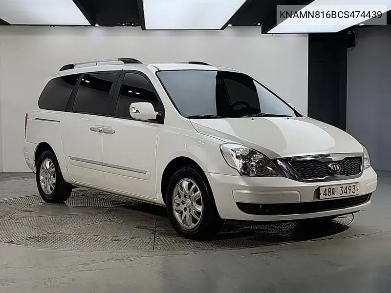 2012 KIA CARNIVAL VIN KNAMN816BCS474439 — фото 2