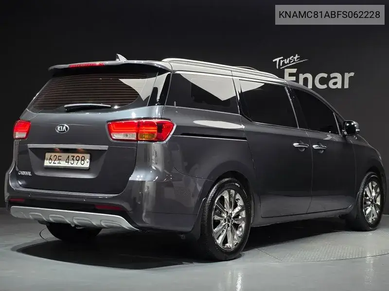 2015 KIA CARNIVAL VIN KNAMC81ABFS062228 — фото 2