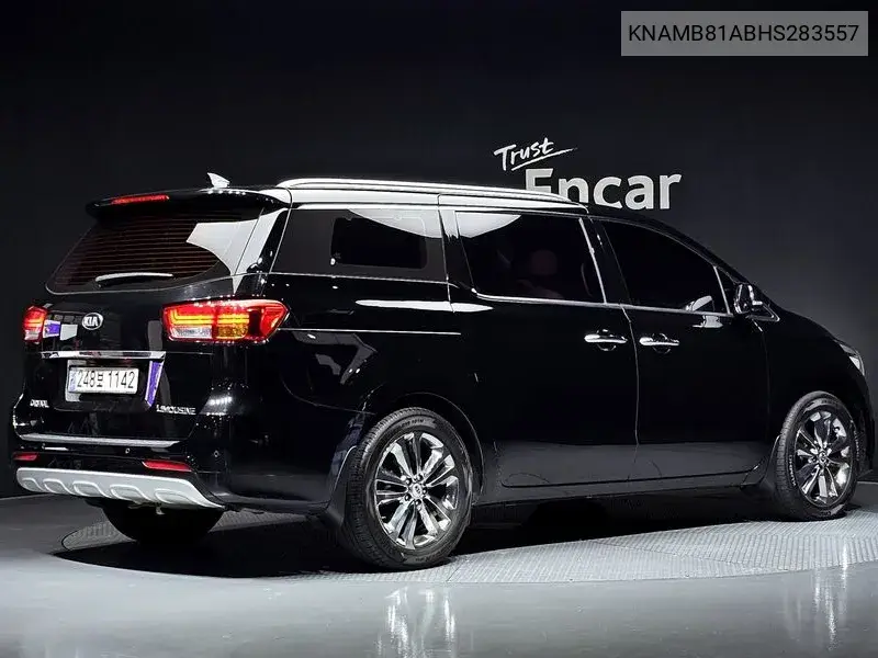 2016 KIA CARNIVAL VIN KNAMB81ABHS283557 — фото 2