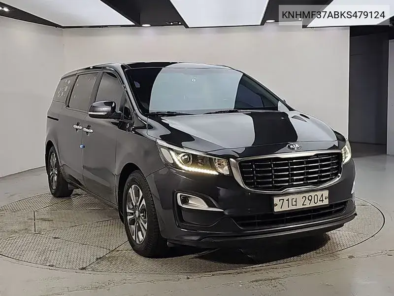 2018 KIA CARNIVAL VIN KNHMF37ABKS479124 — фото 2