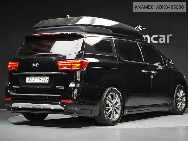 2018 KIA CARNIVAL VIN KNAME81ABKS485030 — фото 2